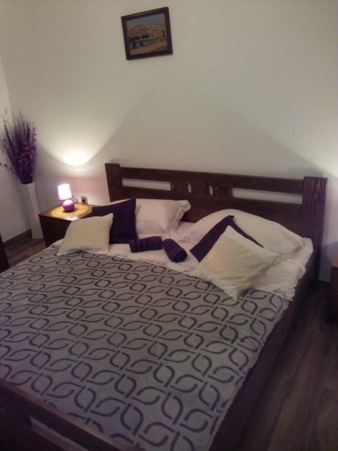 PUY Apartment Artusi מראה חיצוני תמונה