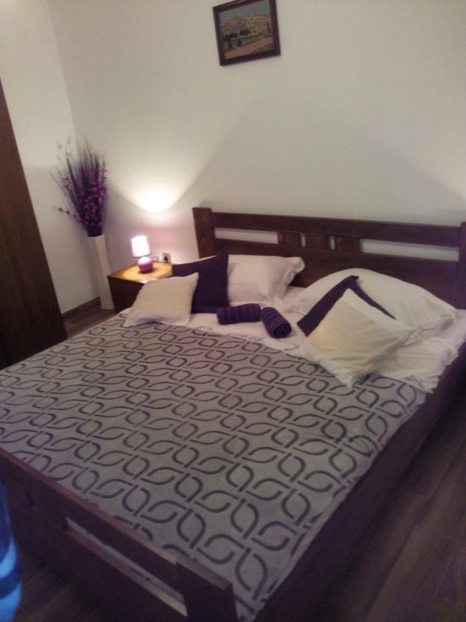 PUY Apartment Artusi מראה חיצוני תמונה
